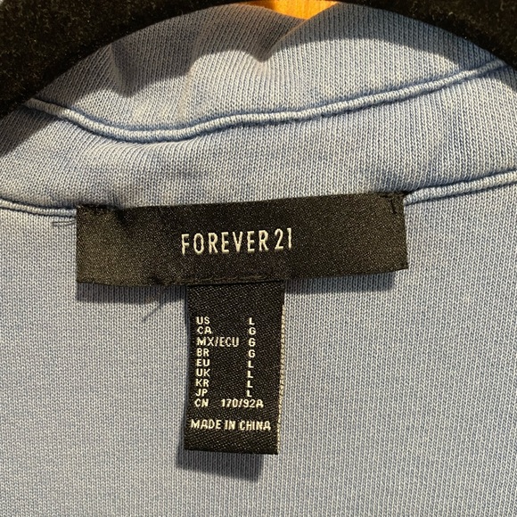 Oversized Button-Up Fleece - Picture 3 of 3